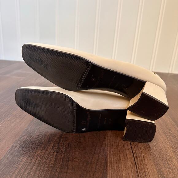 Vintage 80s/90s Academia Cream Leather Heels 8.5 - Picture 6 of 7